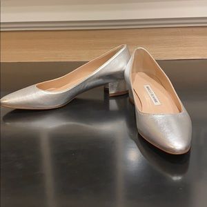 Manolo Blahnik Silver Pump